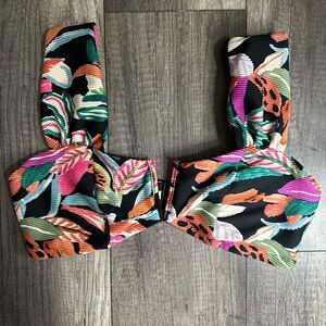 Time & Tru - Floral Wide Strap Bikini Top - Size 1X